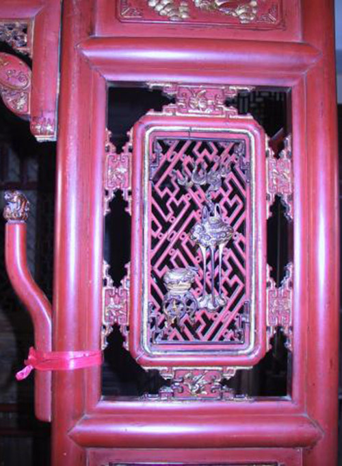 04 Antique Poster Bed 1